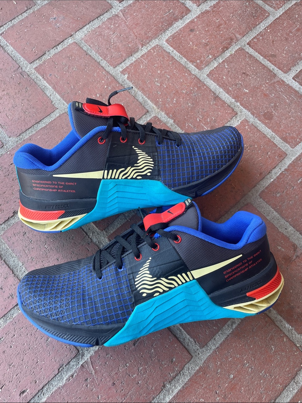 Nike Metcon 8 Anthracite Blue Lightning